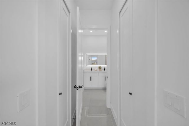 100 Denis AVE N, Lehigh Acres, FL 33971