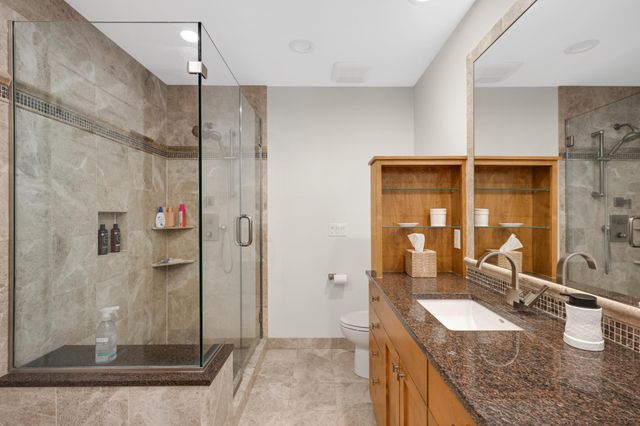 5847 Long Brake Trail, Edina, MN 55439