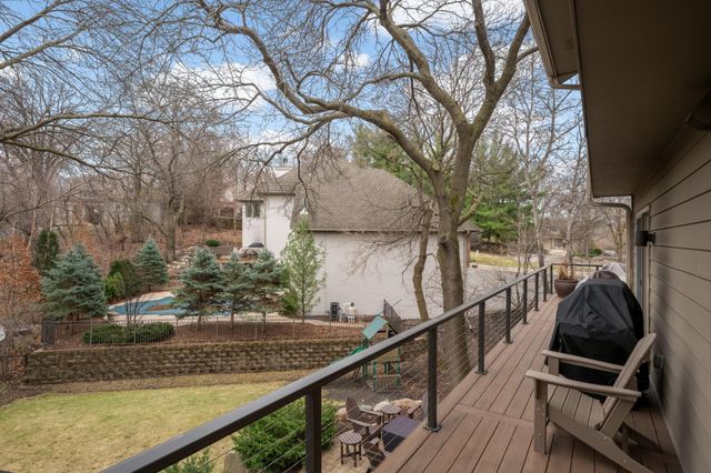 5847 Long Brake Trail, Edina, MN 55439