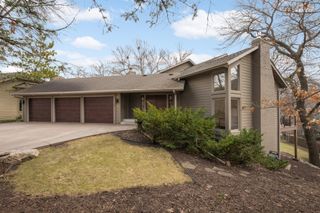 5847 Long Brake Trail, Edina, MN 55439