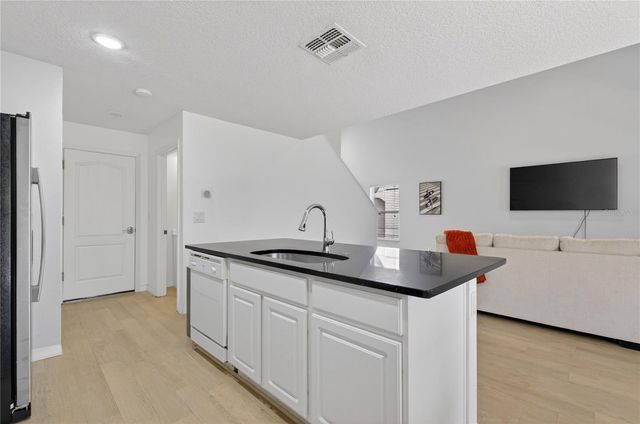 2006 STONE ABBEY BOULEVARD, Orlando, FL 32828