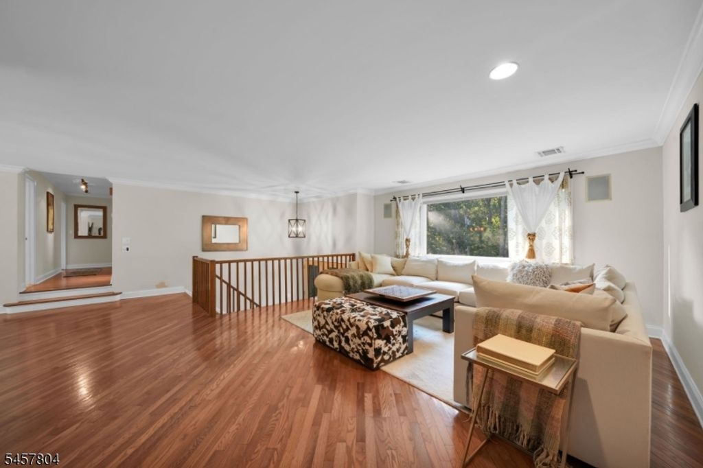 19 Pepper Rd, Montville Twp., NJ 07082 — photo 2