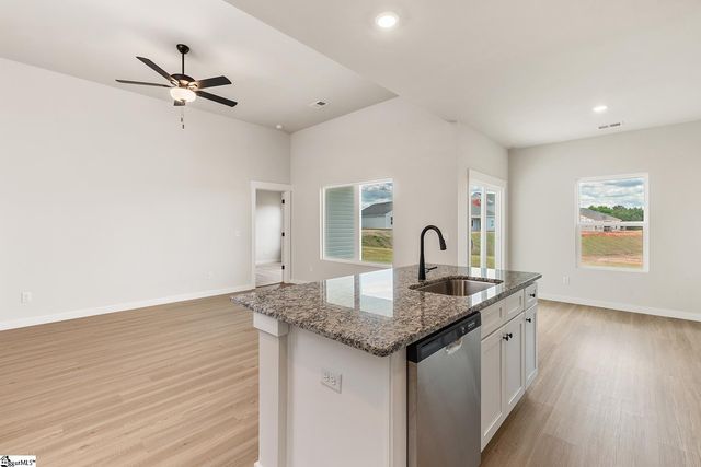 415 West Claywalk Road, Woodruff, SC 29388