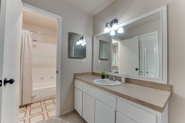 731 Ticonderoga Drive, Garland, TX 75043