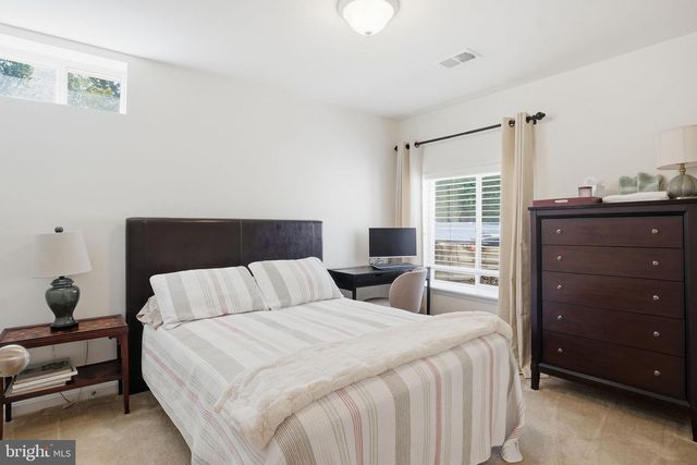 8203 COTTONWOOD CT, Severn, MD 21144