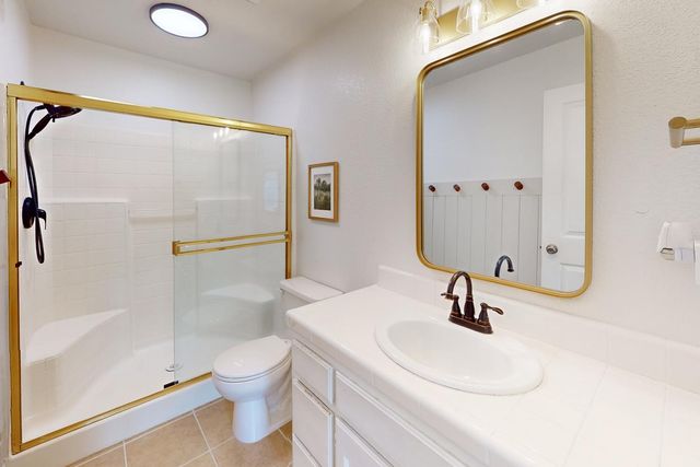 1098 Gilliland Dr, Yuba City, CA 95991