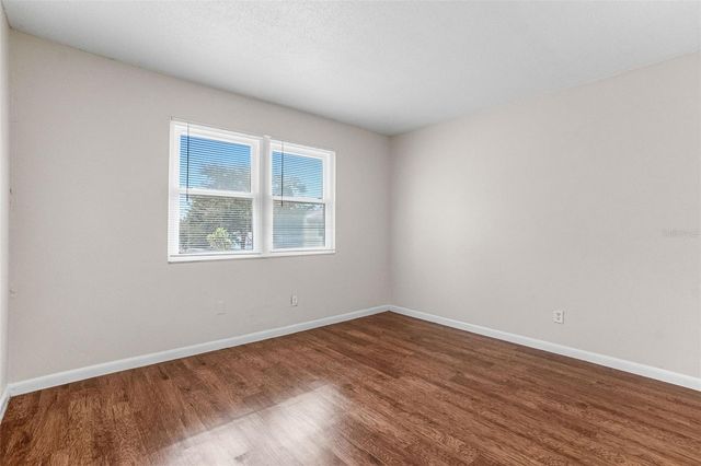 2078 LOMA LINDA WAY N, Clearwater, FL 33763