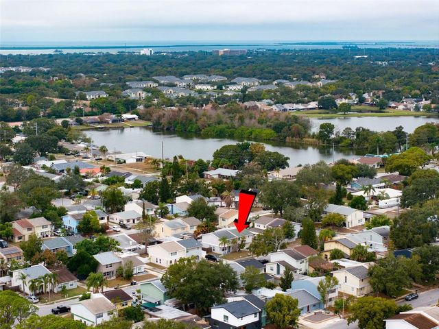 2078 LOMA LINDA WAY N, Clearwater, FL 33763