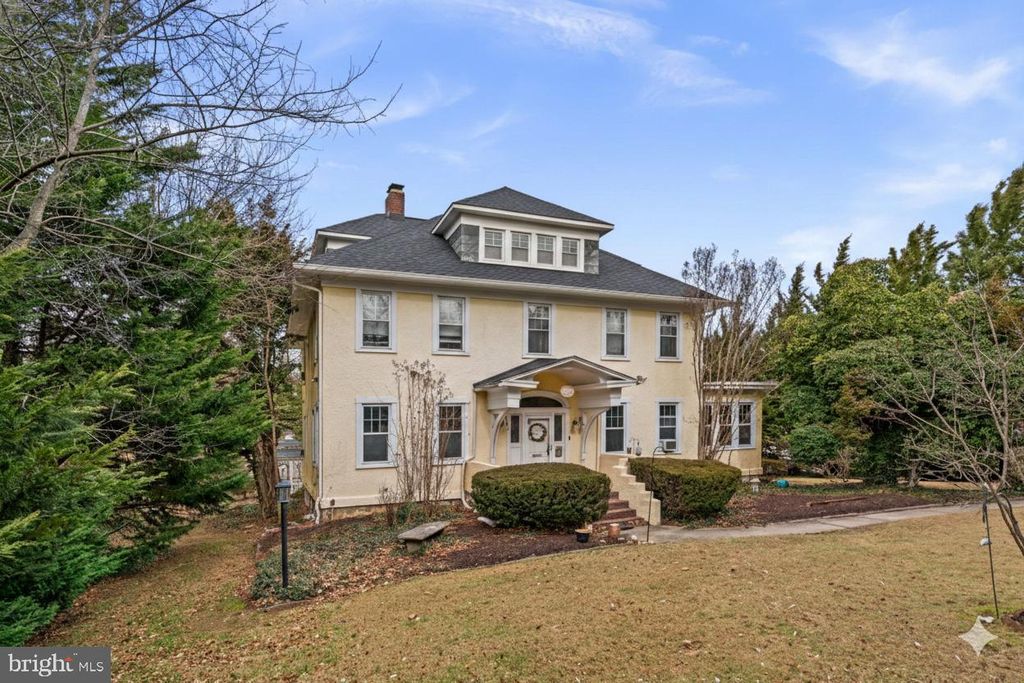 6100 FREDERICK RD, Catonsville, MD 21228