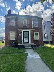 8841 Mendota Street, Detroit, MI 48204