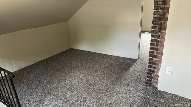 28 Stowe, Hempstead, NY 11550