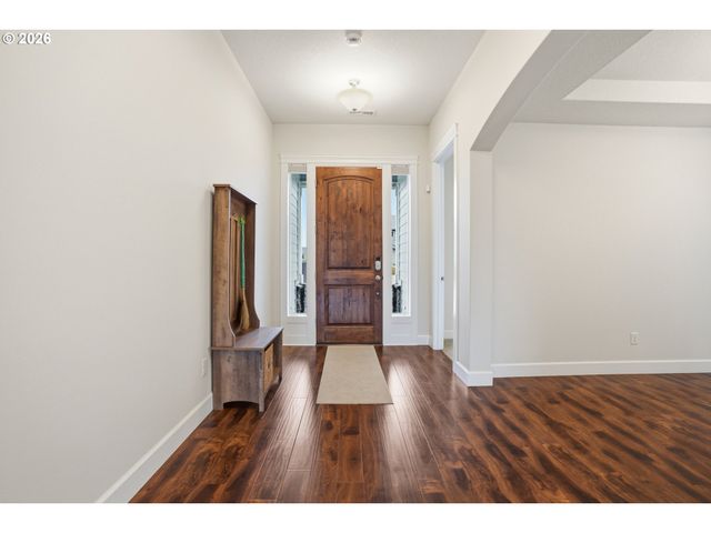 5805 Ne 121ST Way, Vancouver, WA 98686
