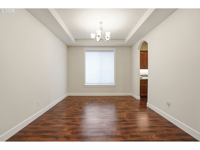 5805 Ne 121ST Way, Vancouver, WA 98686