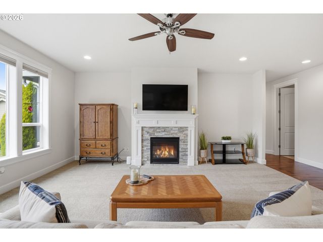 5805 Ne 121ST Way, Vancouver, WA 98686