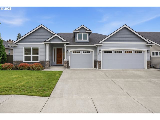 5805 Ne 121ST Way, Vancouver, WA 98686