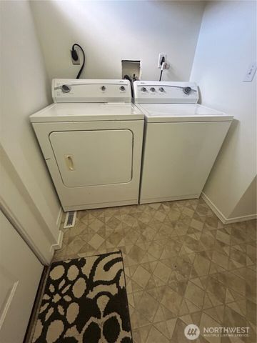 1431 W Sunset Drive, Moses Lake, WA 98837