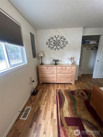 1431 W Sunset Drive, Moses Lake, WA 98837