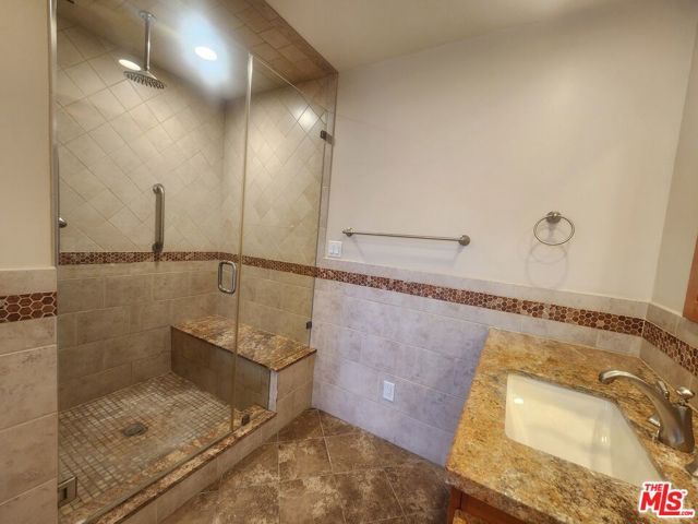 1626 S Canfield Avenue, Los Angeles, CA 90035