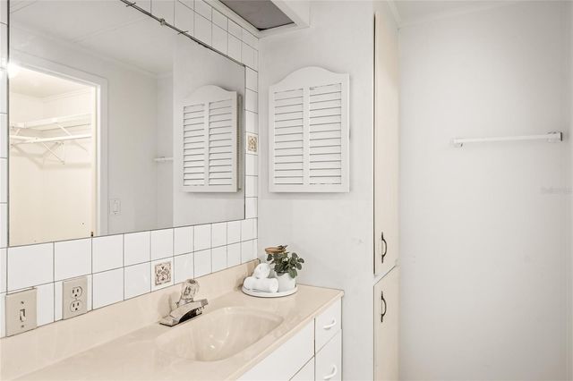 541 CLUB COURT, Lake Mary, FL 32746