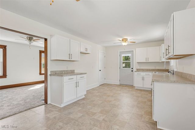 236 N Plum Street, Gnadenhutten, OH 44629