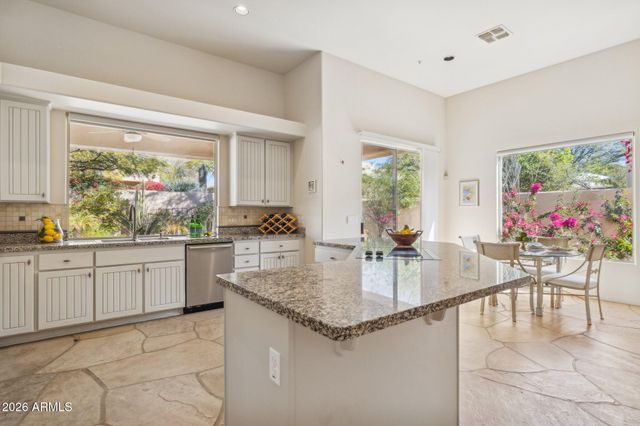 9780 E GAMBLE Lane, Scottsdale, AZ 85262