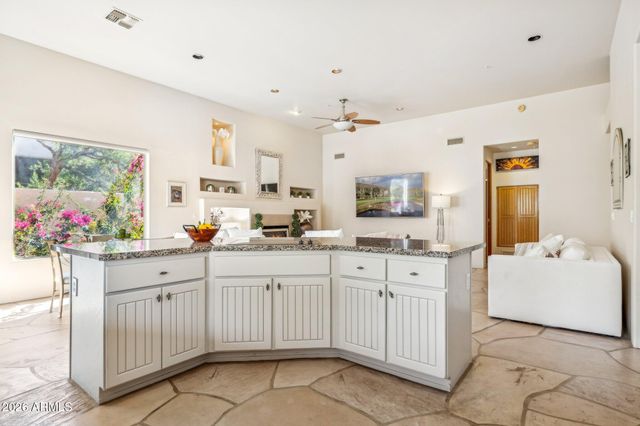 9780 E GAMBLE Lane, Scottsdale, AZ 85262