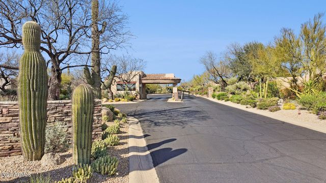 9780 E GAMBLE Lane, Scottsdale, AZ 85262