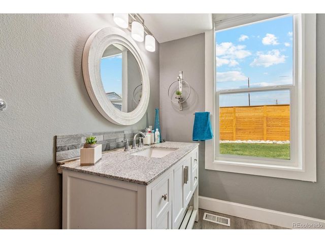 3595 W 67th Ave, Denver, CO 80221