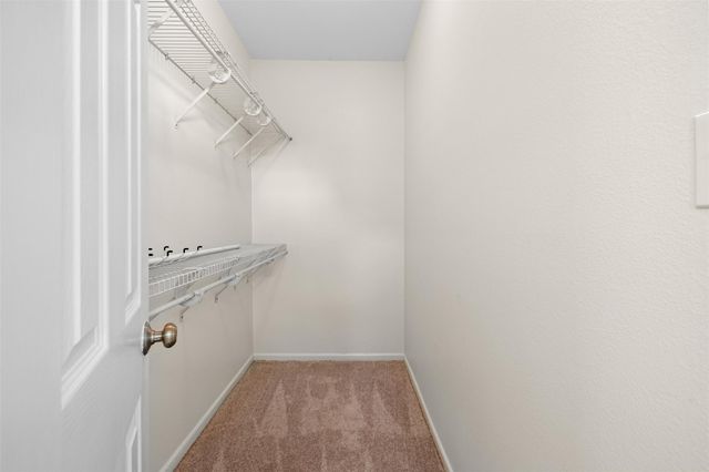 1117 S Madison Street, La Grange, TX 78945