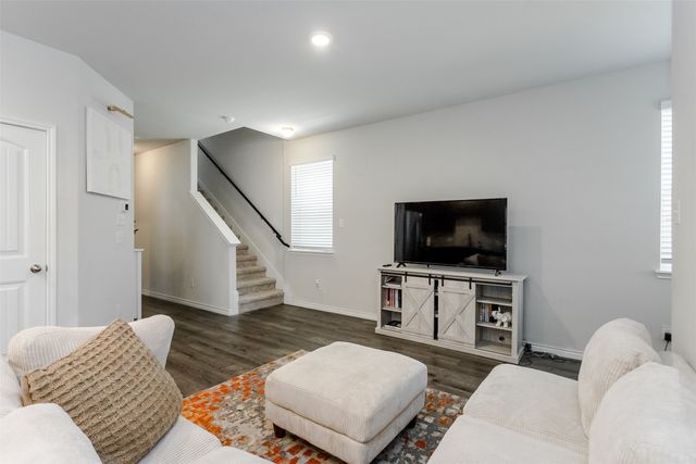 5513 Topwater Trail, Fort Worth, TX 76119