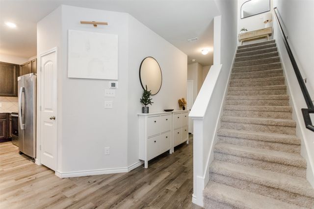 5513 Topwater Trail, Fort Worth, TX 76119