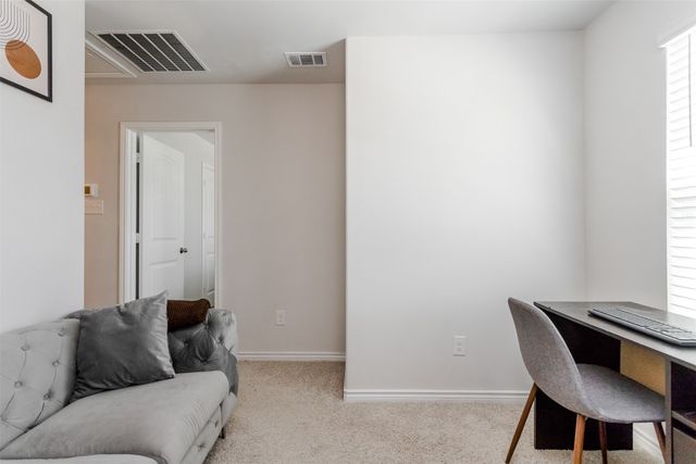 5513 Topwater Trail, Fort Worth, TX 76119