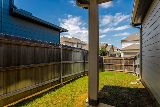 5513 Topwater Trail, Fort Worth, TX 76119