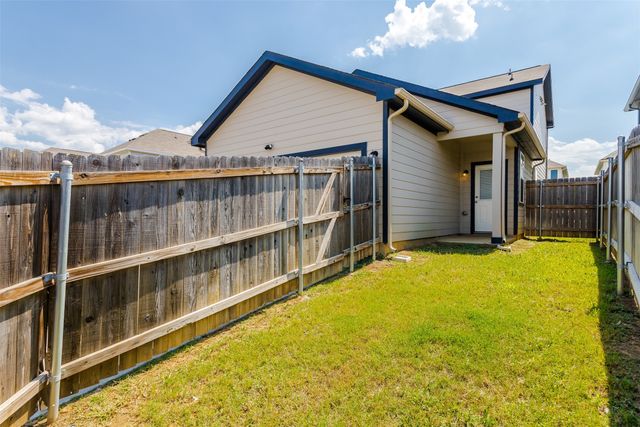 5513 Topwater Trail, Fort Worth, TX 76119