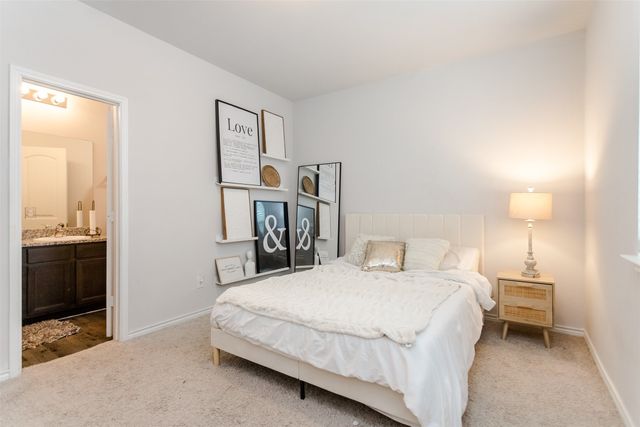 5513 Topwater Trail, Fort Worth, TX 76119