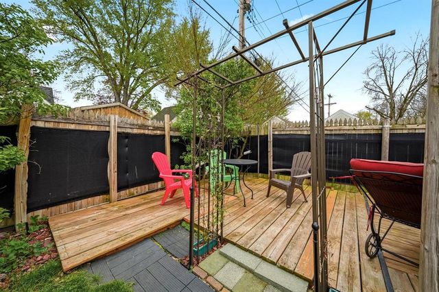 1525 Lee Street, Eau Claire, WI 54701