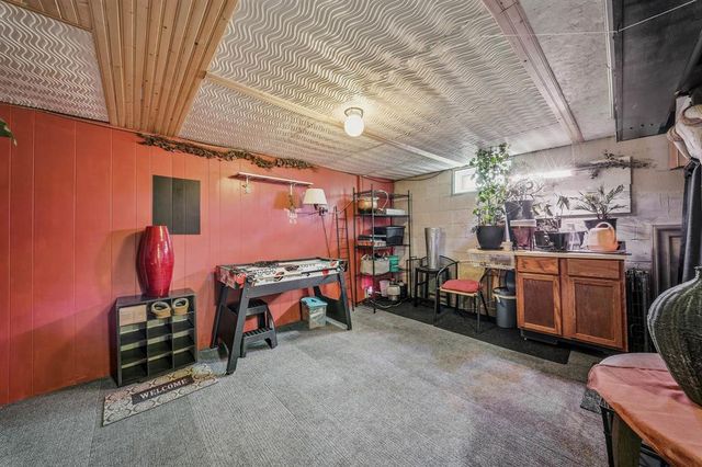 1525 Lee Street, Eau Claire, WI 54701