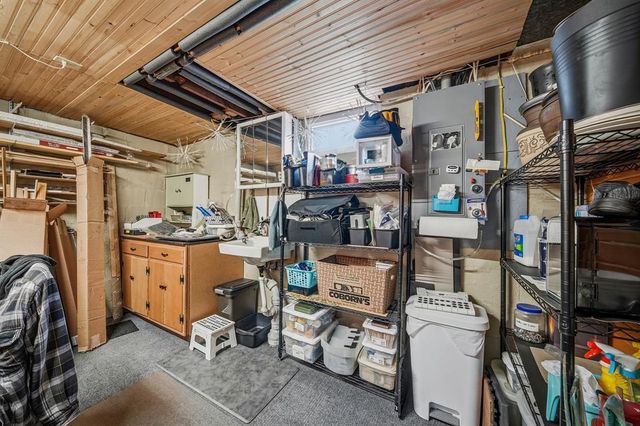 1525 Lee Street, Eau Claire, WI 54701
