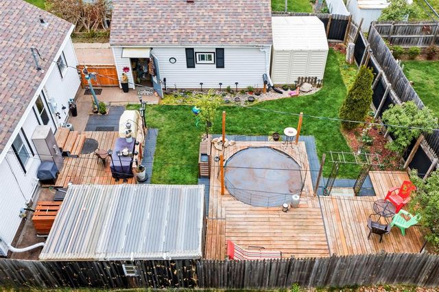 1525 Lee Street, Eau Claire, WI 54701