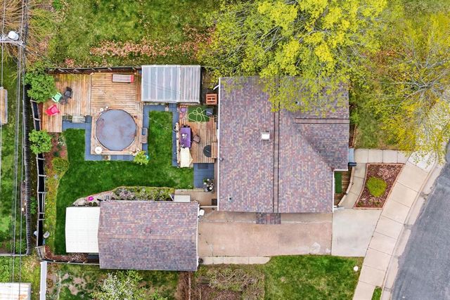 1525 Lee Street, Eau Claire, WI 54701