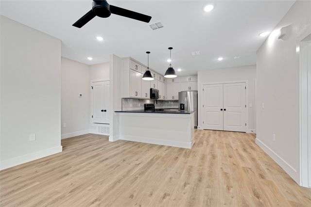 408 Foch Street 203, Fort Worth, TX 76107