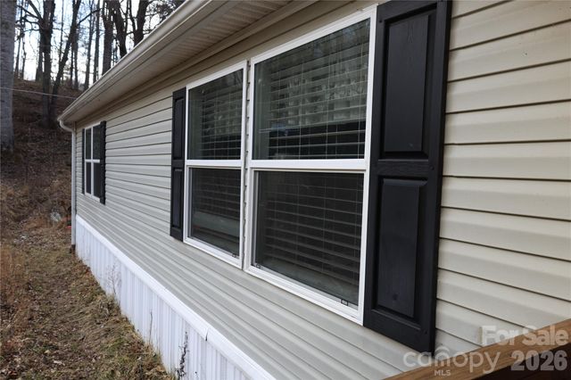 460 Bunny Run Road, Canton, NC 28716