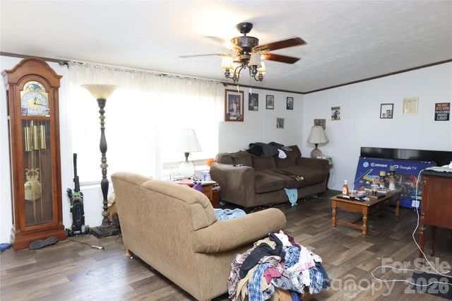 460 Bunny Run Road, Canton, NC 28716