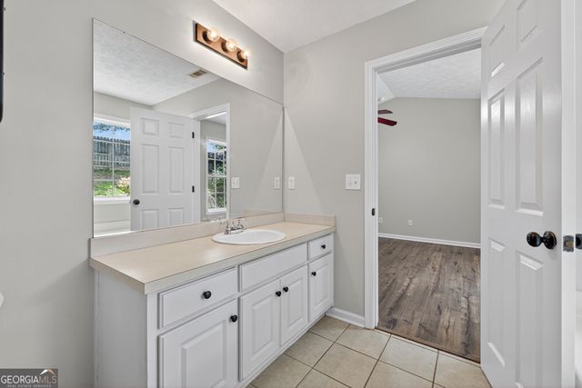 1758 Miller Springs Drive, Bethlehem, GA 30620