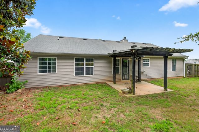 1758 Miller Springs Drive, Bethlehem, GA 30620