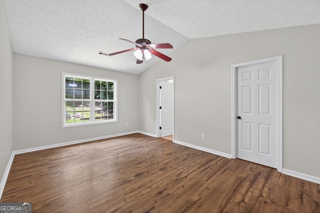 1758 Miller Springs Drive, Bethlehem, GA 30620