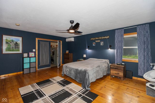 7811 Bean Blossom Road, Trafalgar, IN 46181