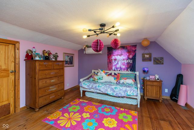 7811 Bean Blossom Road, Trafalgar, IN 46181