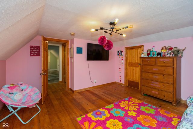 7811 Bean Blossom Road, Trafalgar, IN 46181