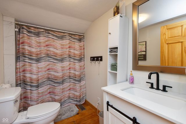 7811 Bean Blossom Road, Trafalgar, IN 46181